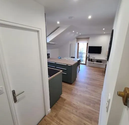 Meuble De Tourisme 2 Aix Les Bains 아파트 엑스레뱅